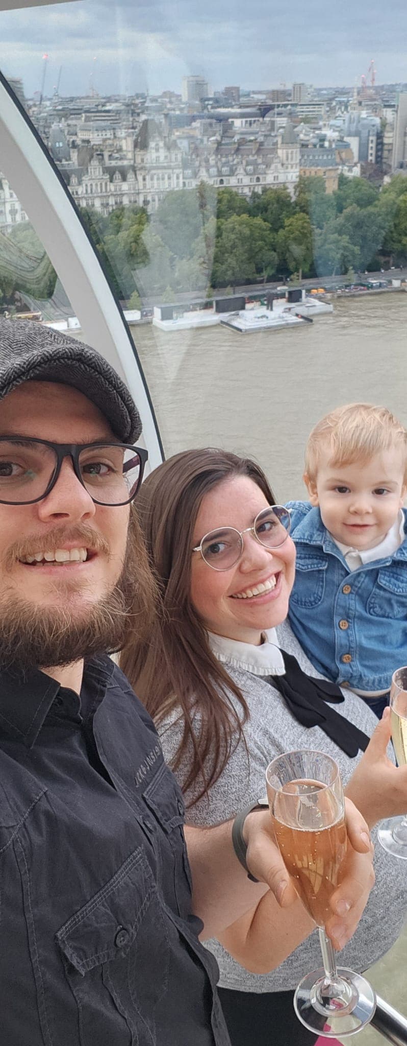Abel, Jennifer and family at the London Eye